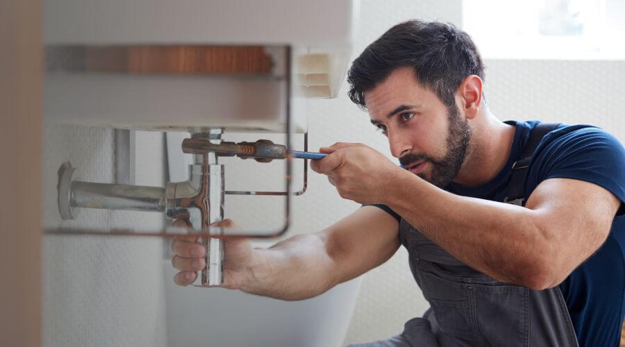 Water heater leaking fix in Bloomington, IN